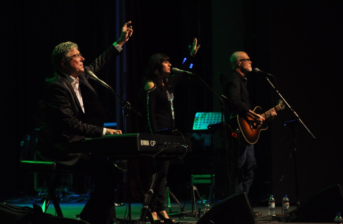 Don Moen and Lenny LeBlanc performing live at Kallang Theatre